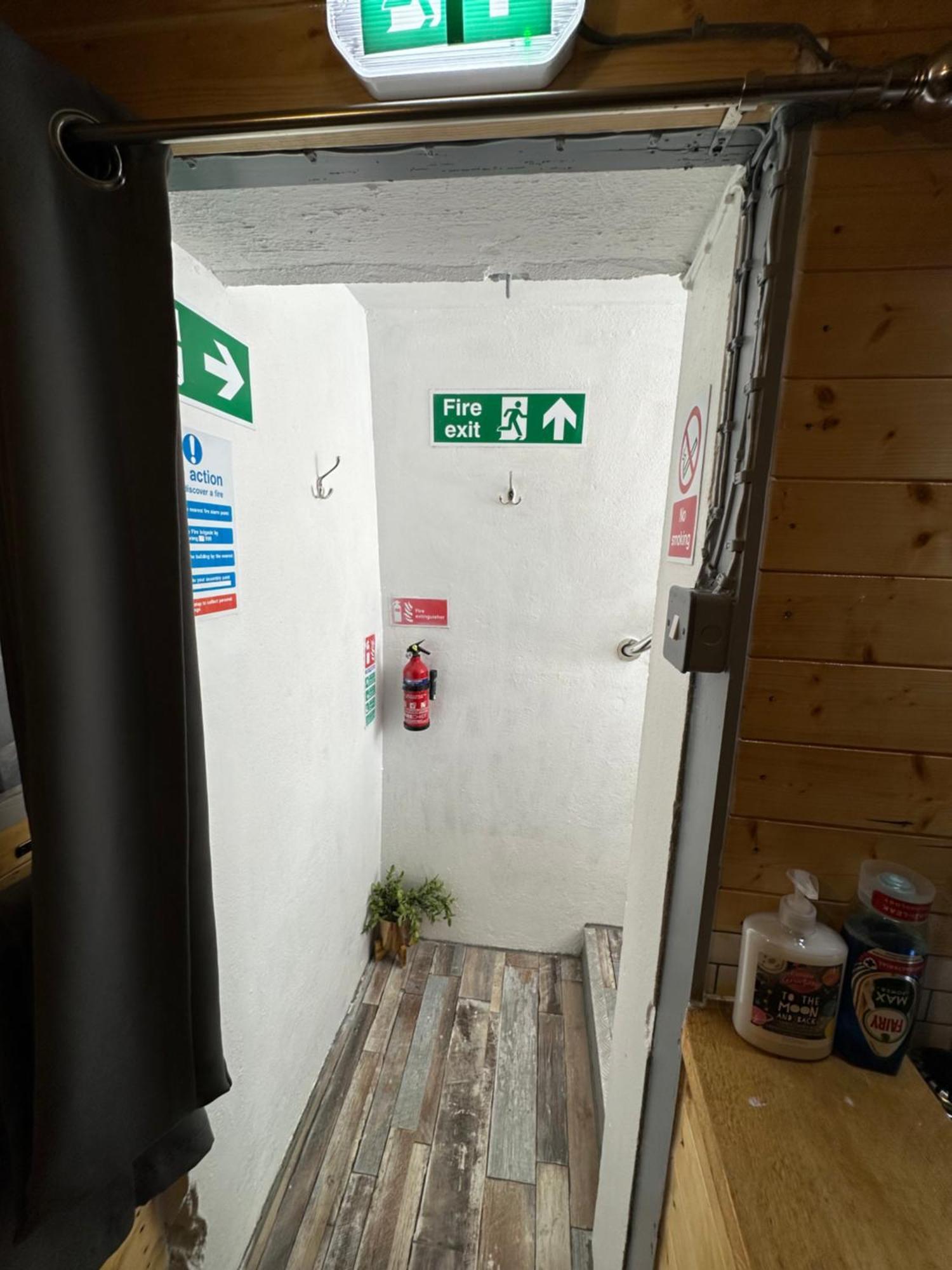The Old Water Pumping Station Quirky Underground Hobbit House Apartment Penzance Bagian luar foto